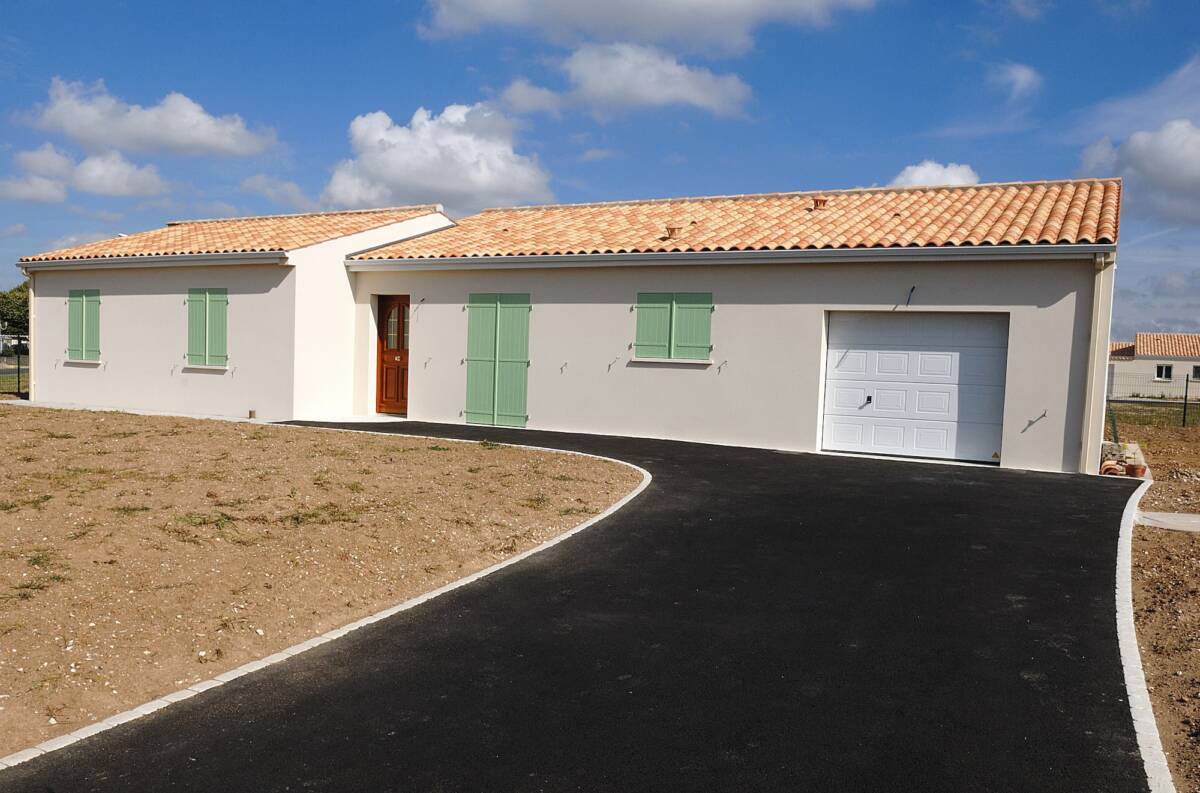 Quels sont les avantages d&rsquo;un acc&egrave;s de garage en enrob&eacute; ? Freyming-Merlebach